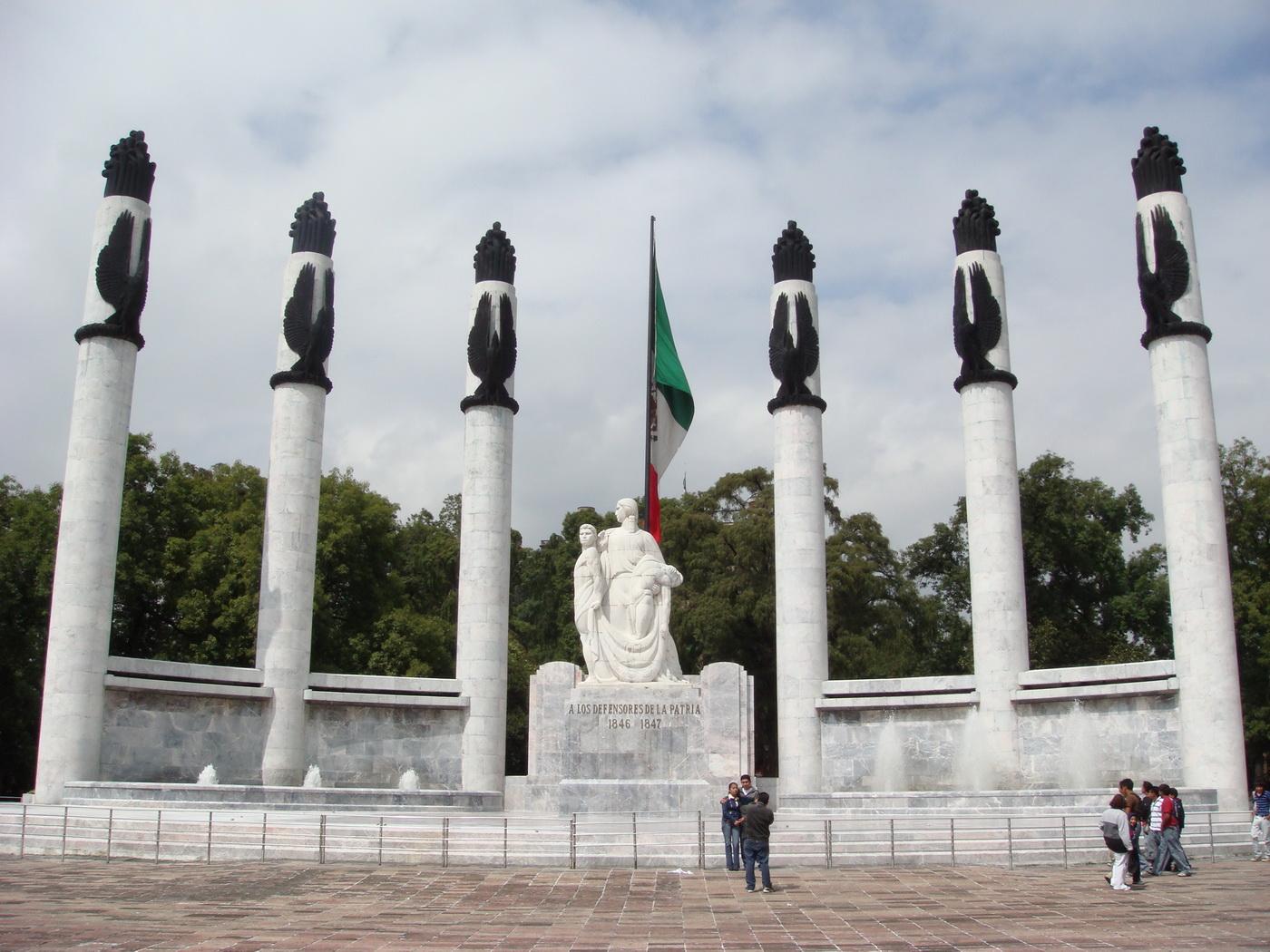 chapultepec-01.jpg