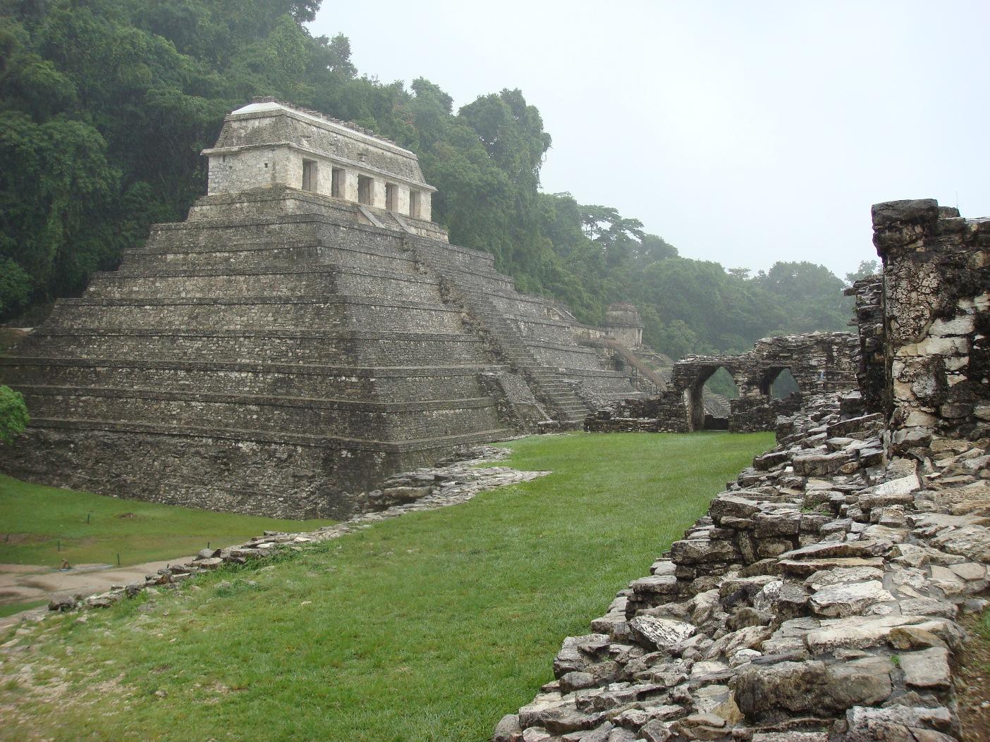 palenque-02.jpg